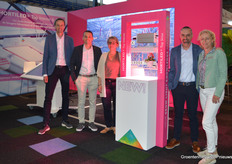 Hortilux brought the Hortiled Top Intense luminaire.